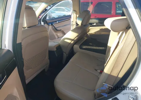 2011 Kia Sorento Lx from USA, damaged, VIN 5XYKTCA12BG182273